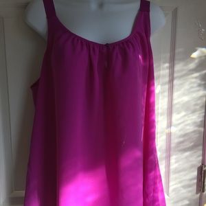 LANE COLLECTION Fuschia  Silky Flowing top!